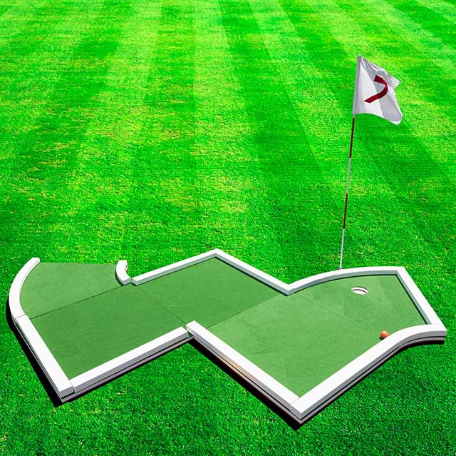 Trade show putt putt rental image