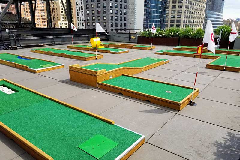 mini golf rentals image