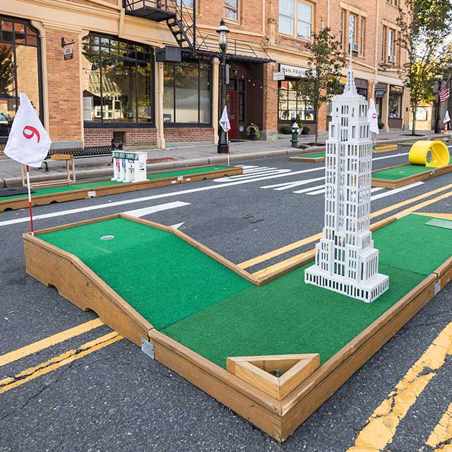 Putt Putt Obstacle Rentals Philly image